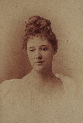 Issa J. Boullata, Gibran in the Diaries of Josephine Preston Peabody, "al-'Arabiyya", Vol. 10, No. 1/2 (Spring & Autumn 1977), Georgetown University Press, pp. 33-41.